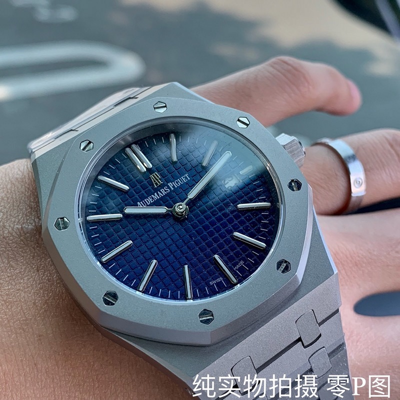 Audemars Piguet Royal Oak Offshore Ladies Chronograph Replica Watch-5