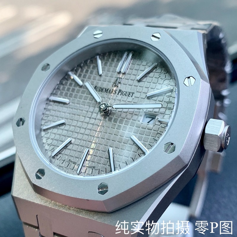 Audemars Piguet Royal Oak Offshore Ladies Chronograph Replica Watch-6