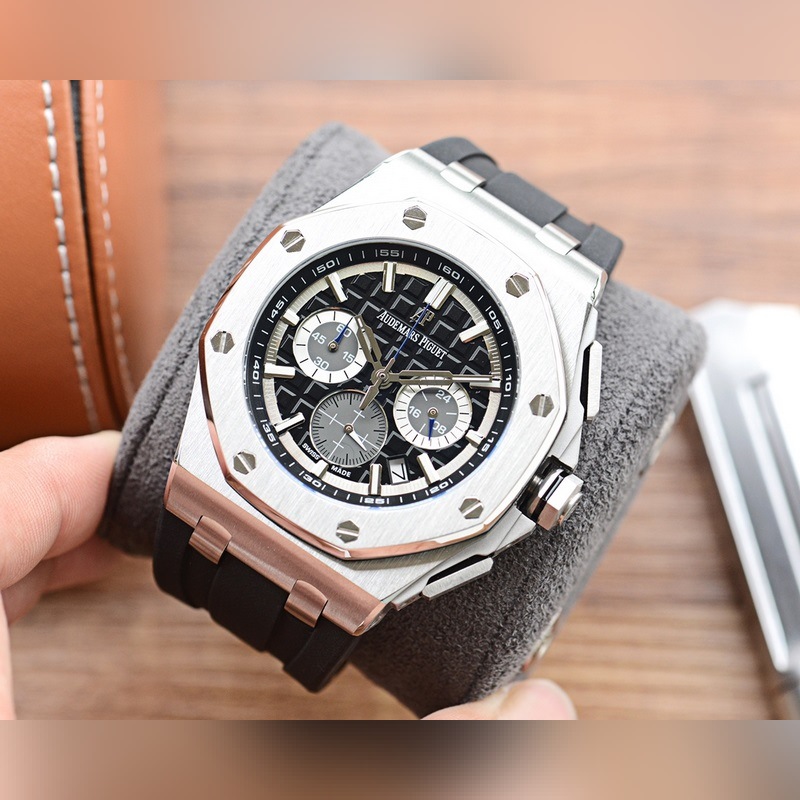 Audemars Piguet Royal Oak Offshore 44.5mm Multi-Function Quartz Replica Watch Model 26480TL-2