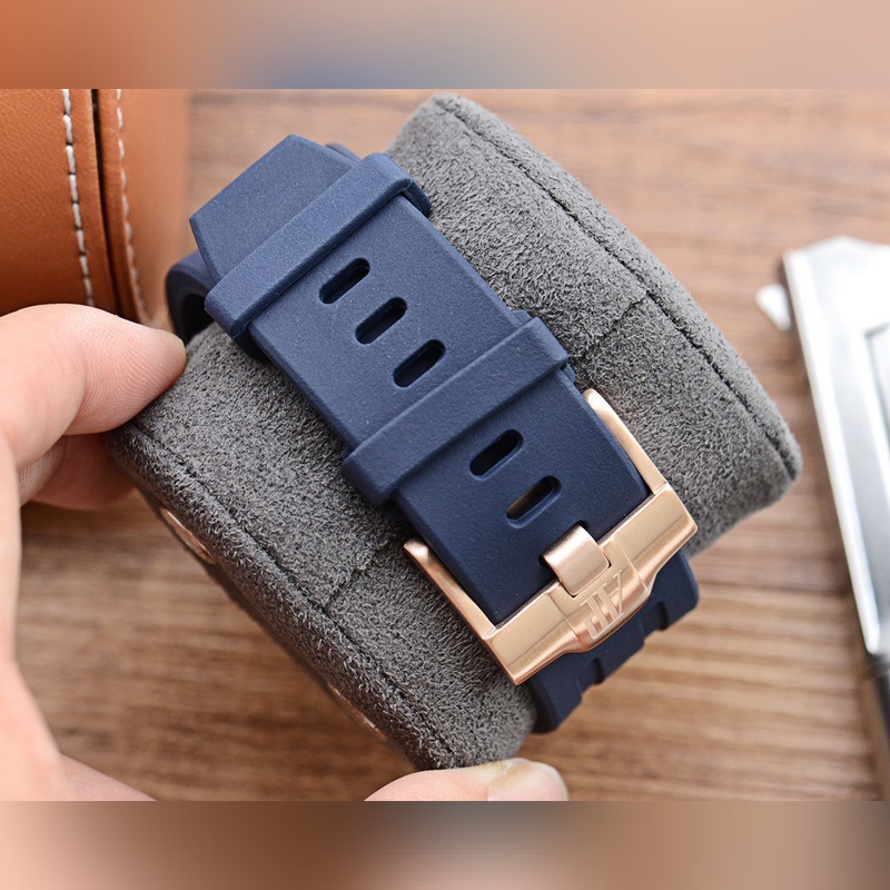 Audemars Piguet Royal Oak Offshore 44.5mm Multi-Function Quartz Replica Watch Model 26480TL-8