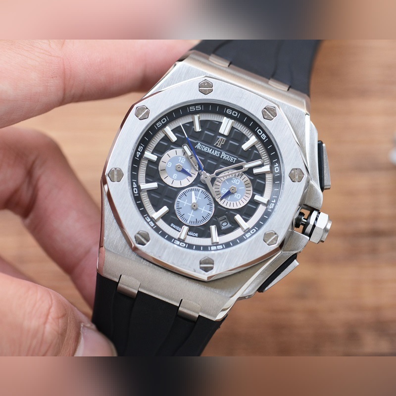 AP Royal Oak Offshore 44mm Replica Watch 14.4mm Thickness-4