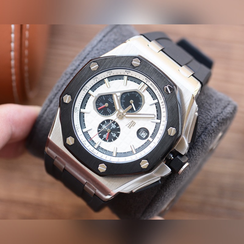 Audemars Piguet Royal Oak Offshore 44mm Replica Watch 14.4mm Thickness-4