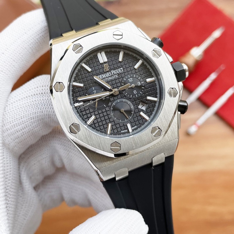Audemars Piguet Royal Oak Offshore 42mm Luxury Replica Watch-2