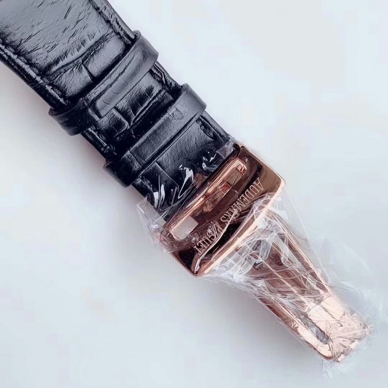 Audemars Piguet Royal Oak 26331OR Chronograph Luxury Timepiece-7