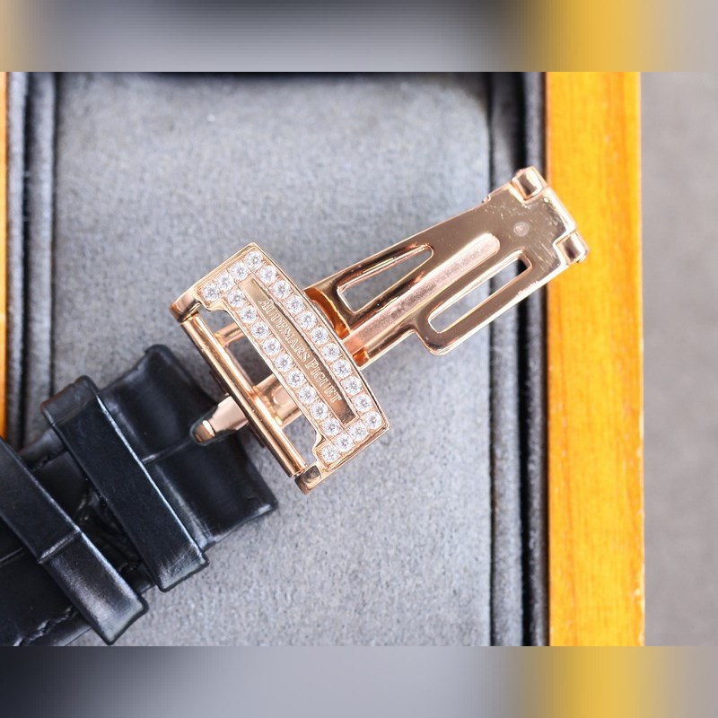 AP Royal Oak Automatic Men's Replica Watch Imported Quality Timepiece-8