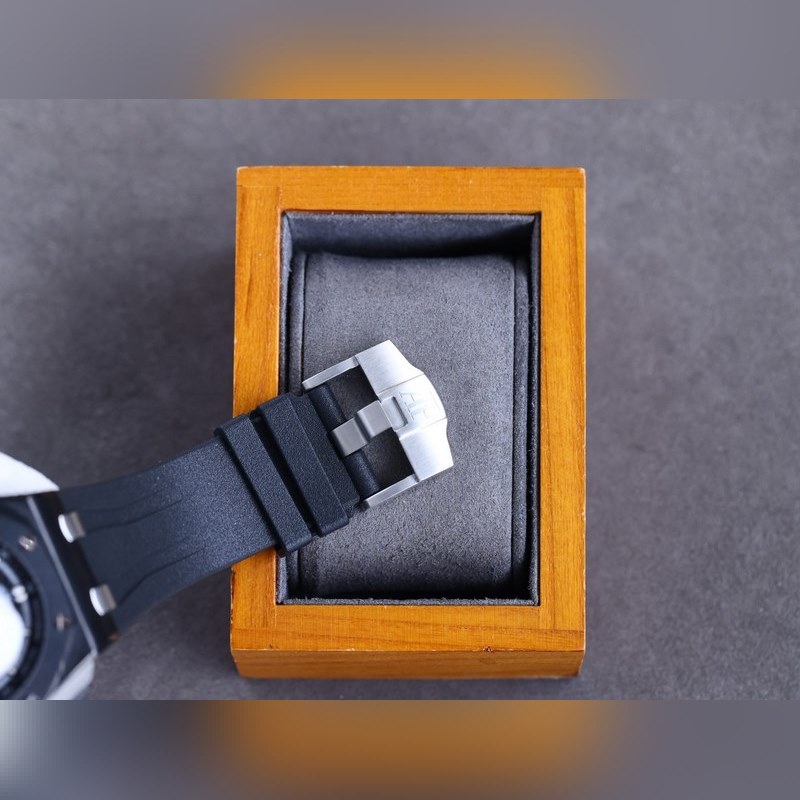 Audemars Piguet Royal Oak Offshore Limited Edition Chronograph 44mm-7