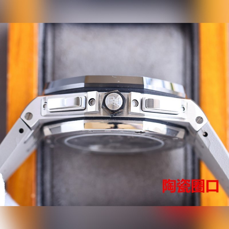 Audemars Piguet Royal Oak Offshore Limited Edition Multifunction Chronograph-5