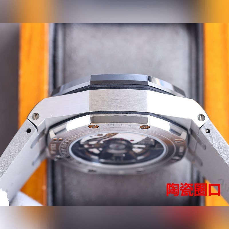 Audemars Piguet Royal Oak Offshore Limited Edition Multifunction Chronograph-6