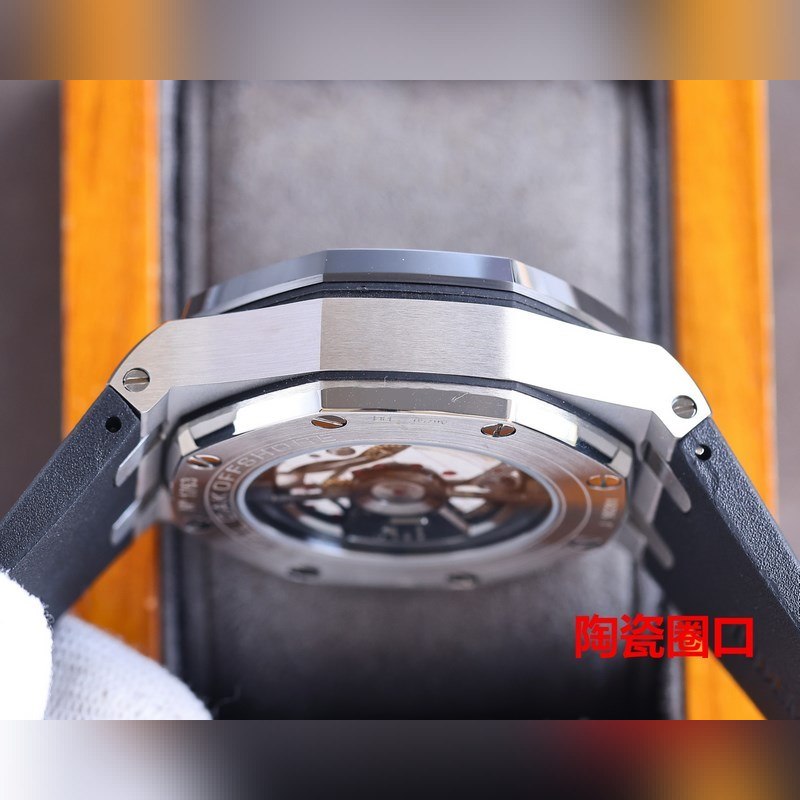 Audemars Piguet Royal Oak Offshore Limited Edition Multi-Function Chronograph-6