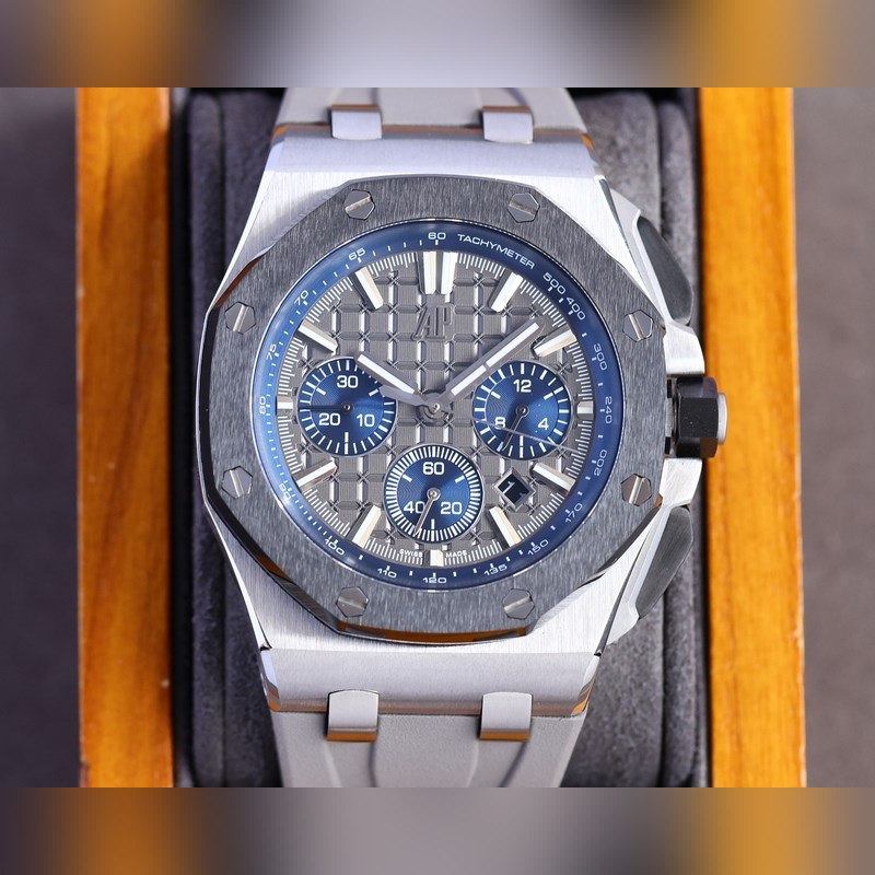 Audemars Piguet Royal Oak Offshore Limited Multifunction Chronograph with Ceramic Bezel-3