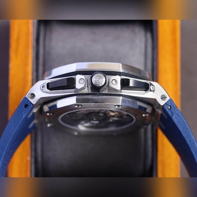 Audemars Piguet Royal Oak Offshore Limited Multifuntion Chronograph Ceramic-5