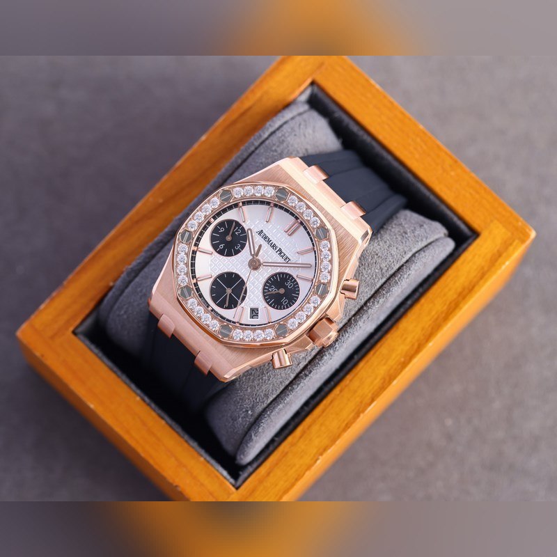 Audemars Piguet Royal Oak Female Chronograph 37mm Luxury Replica Watch-3