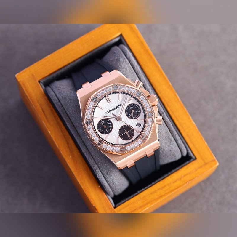 Audemars Piguet Royal Oak Female Chronograph 37mm Luxury Replica Watch-4