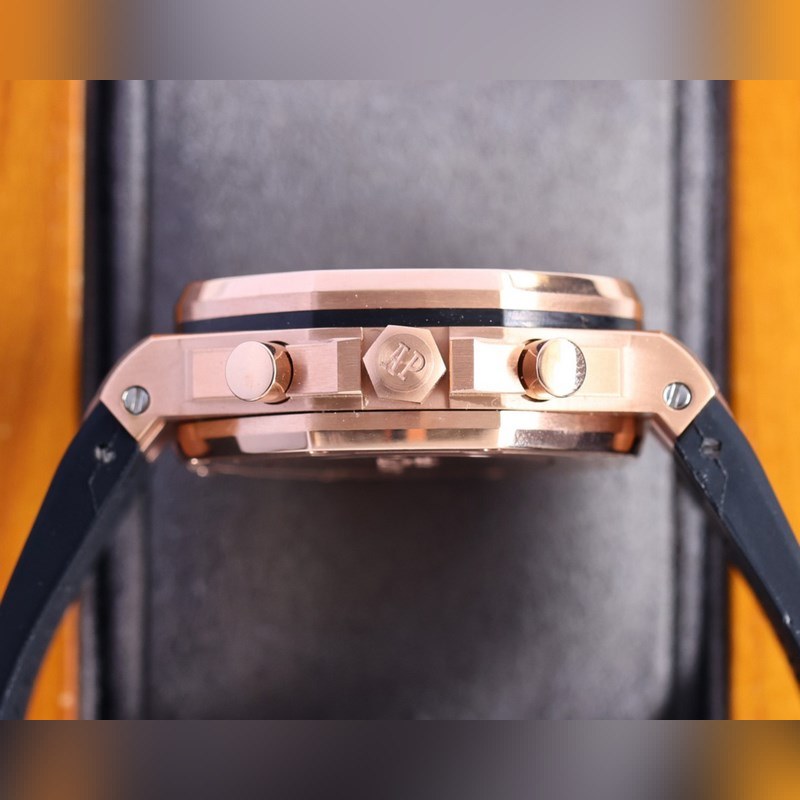 Audemars Piguet Royal Oak Female Chronograph 37mm Luxury Replica Watch-5