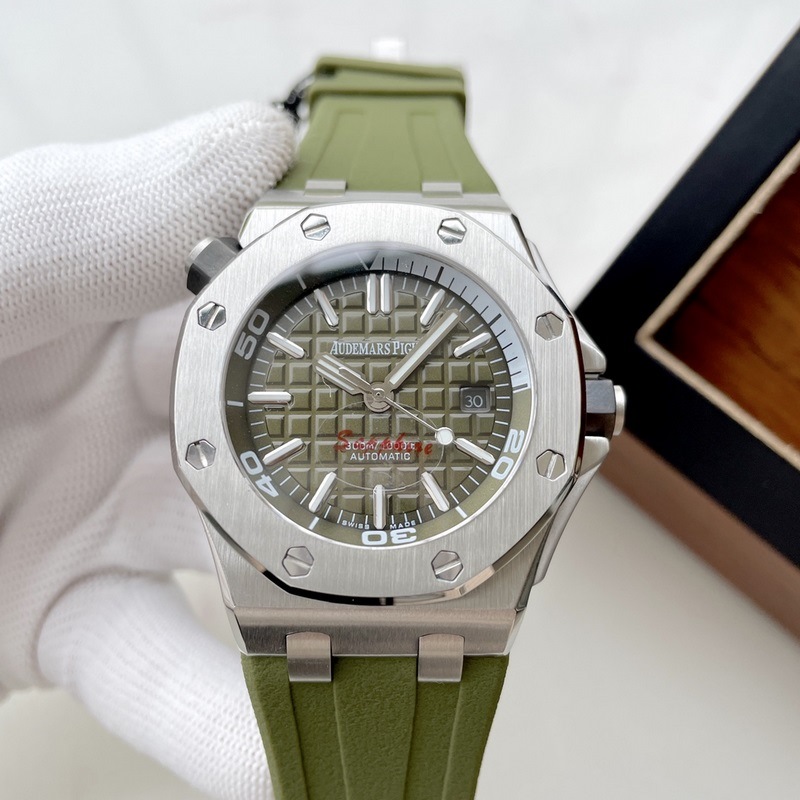 Audemars Piguet Royal Oak Series Luxury Men's Replica Watch-5