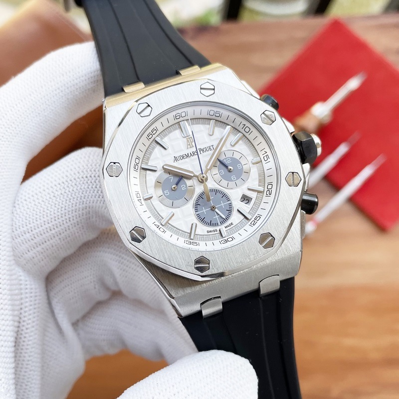 Audemars Piguet Royal Oak Offshore Series Quality Timepieces and Key Features-3