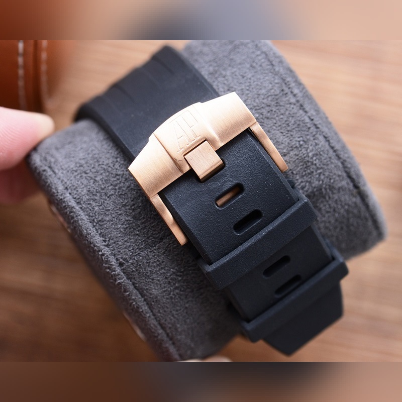 Audemars Piguet Royal Oak Offshore Series Luxury Timepieces-8