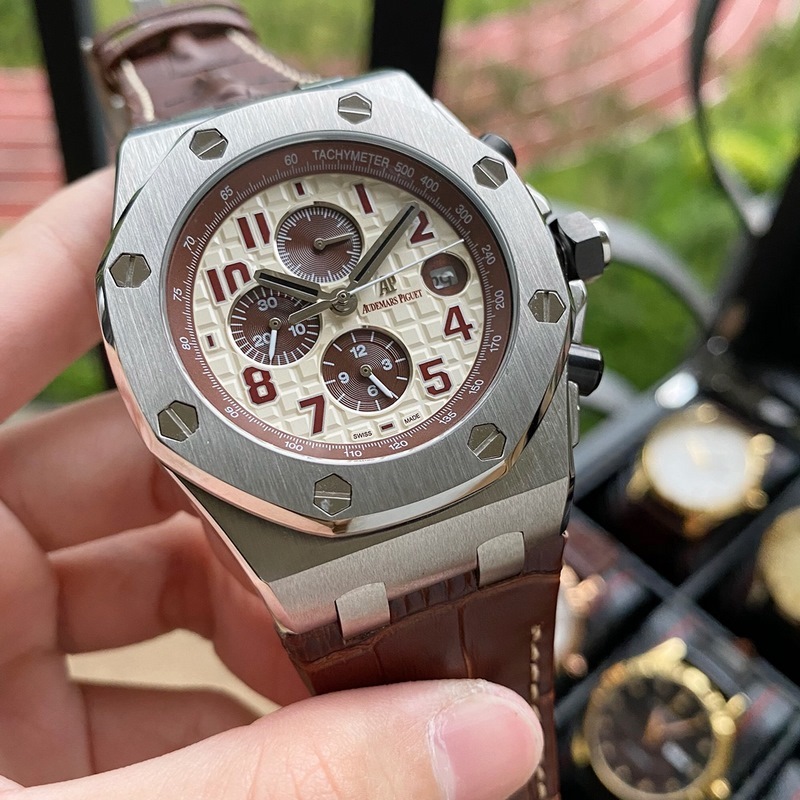 Audemars Piguet Royal Oak Offshore 42mm Replica Watch Luxury Timepiece-2