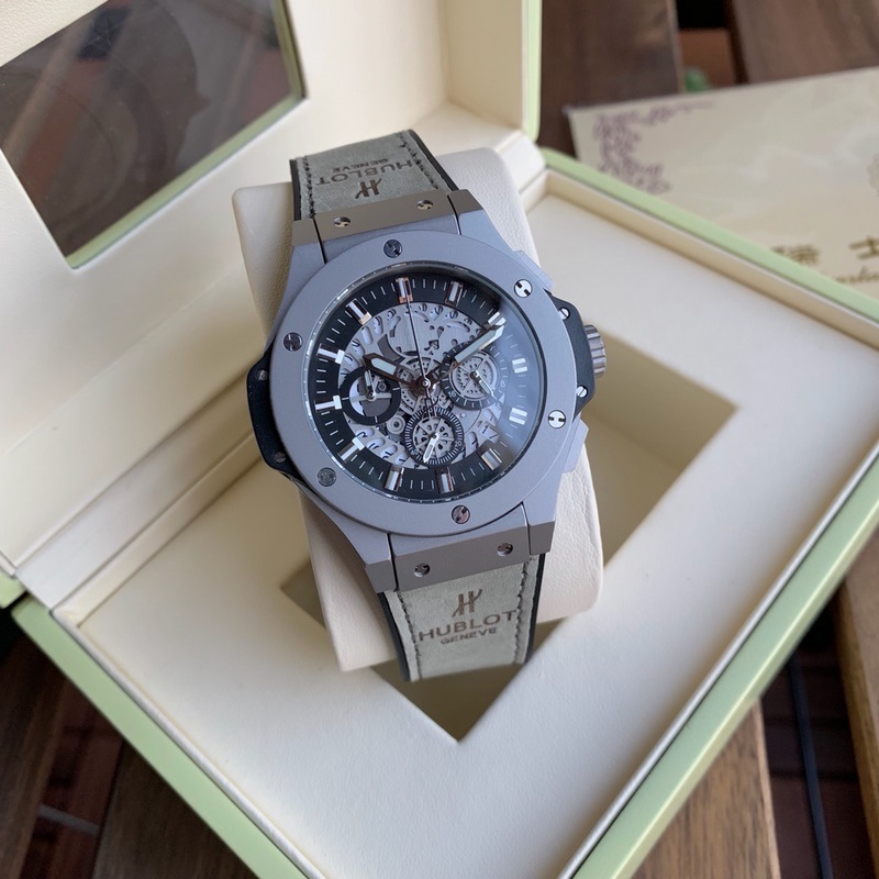 AP Royal Oak Skeleton Men's Replica Watch 45mm Diameter 12mm Thickness-4