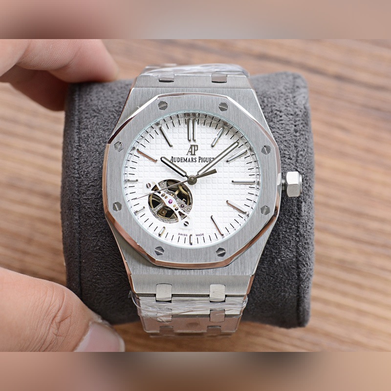 AP Royal Oak Skeleton 45mm Men's Replica Watch Quality Luxury Timepiece-3