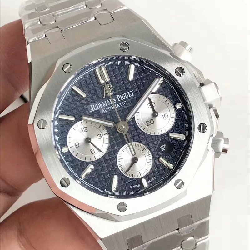 Audemars Piguet Royal Oak 26331OR Chronograph Luxury Replica Watch-3