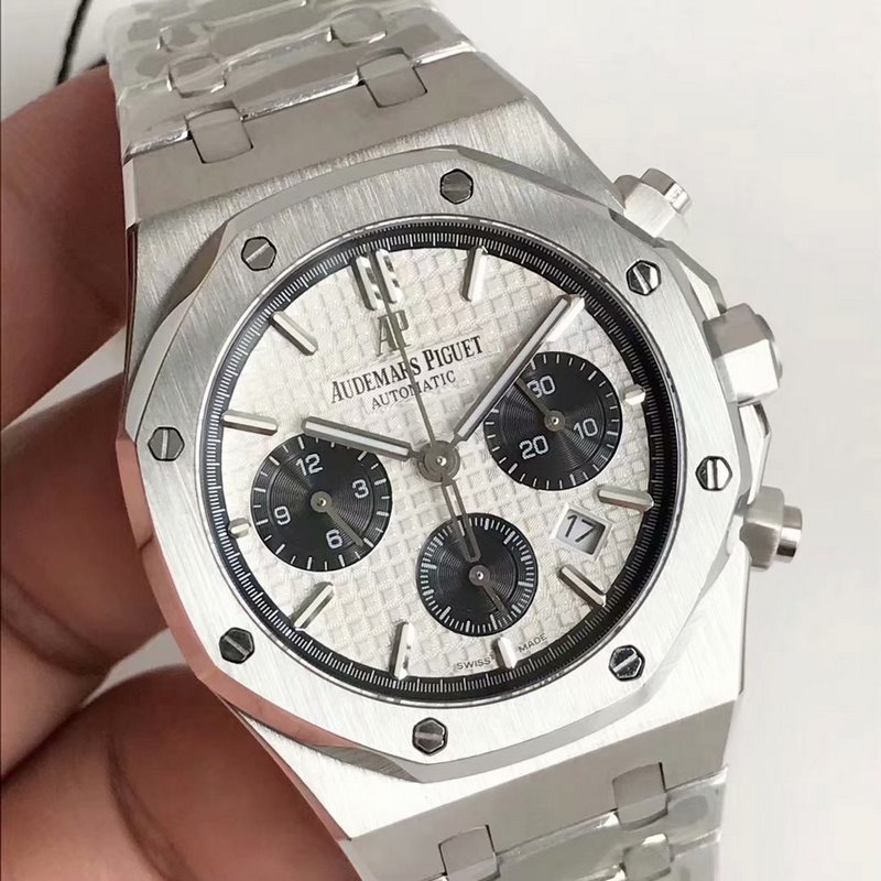 AP Royal Oak 26331OR Chronograph Replica Watch Luxury Timepiece-3