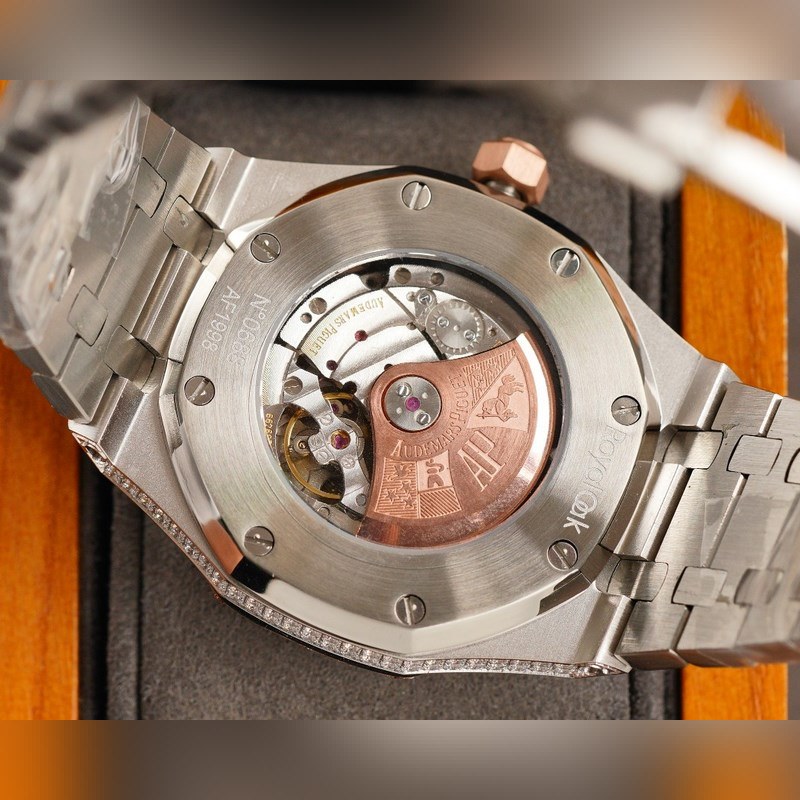 AP Royal Oak Automatic Men's Replica Watch with Import Features-7