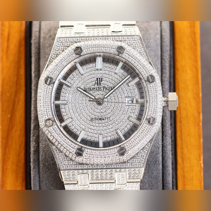 Audemars Piguet Royal Oak Women's Chronograph 37mm Luxury Replica Watch-3