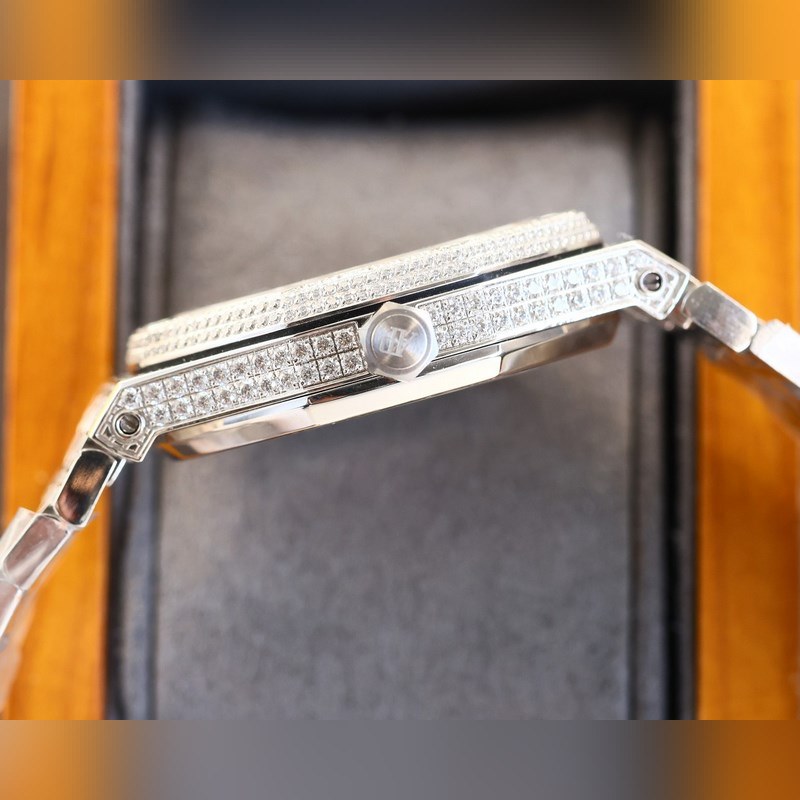 Audemars Piguet Royal Oak Women's Chronograph 37mm Luxury Replica Watch-5