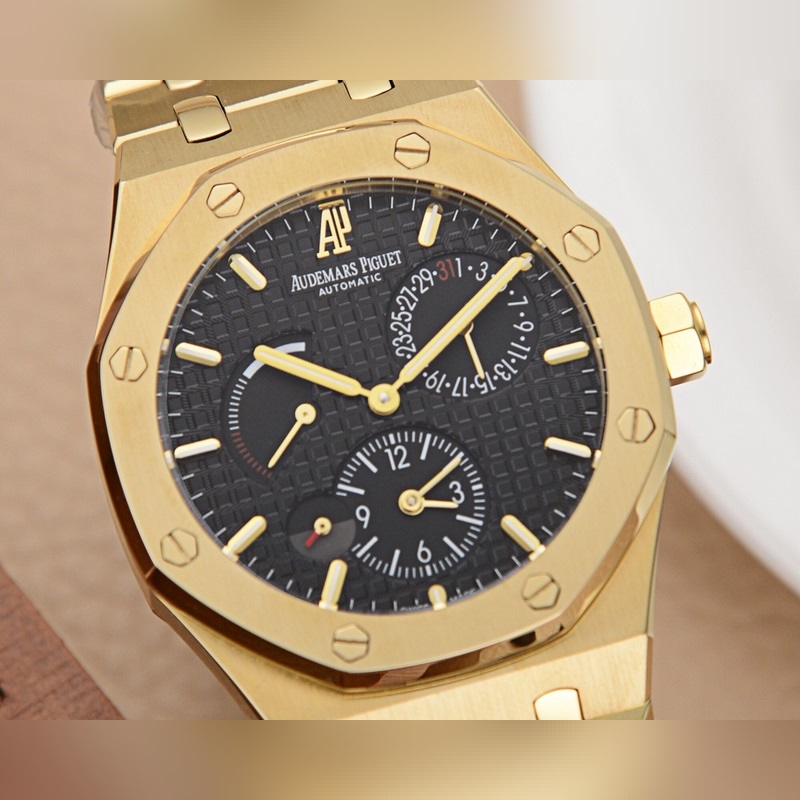 AP Royal Oak Men's Replica Watch Luxury Quality and Timeless Design-3