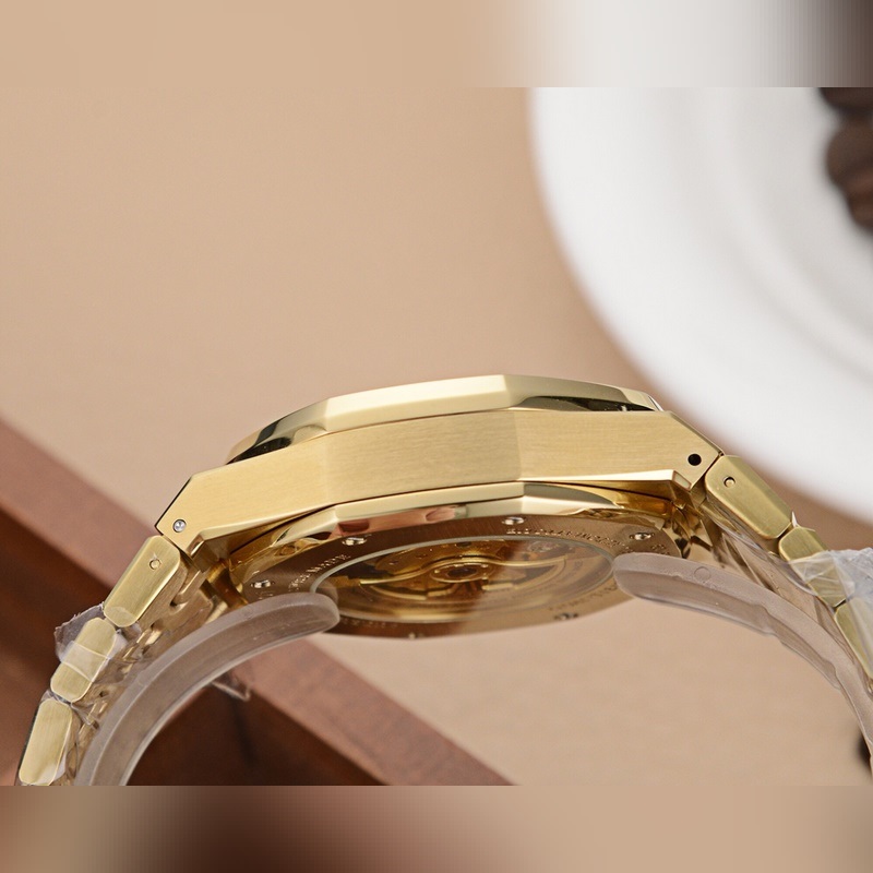 AP Royal Oak Men's Replica Watch Luxury Quality and Timeless Design-8