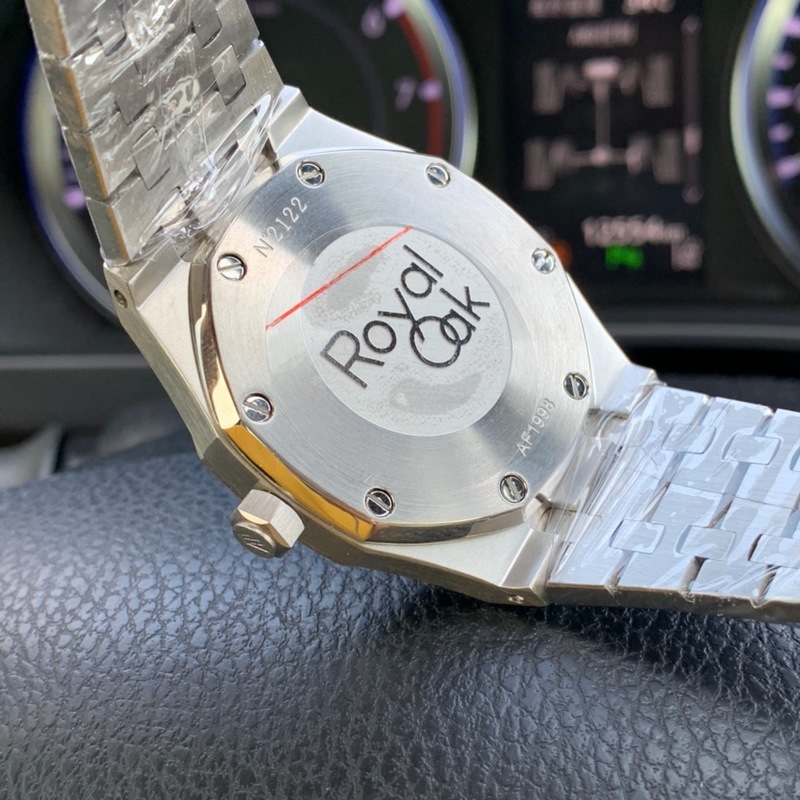 AP Royal Oak Luxury Men's Replica Watch-7