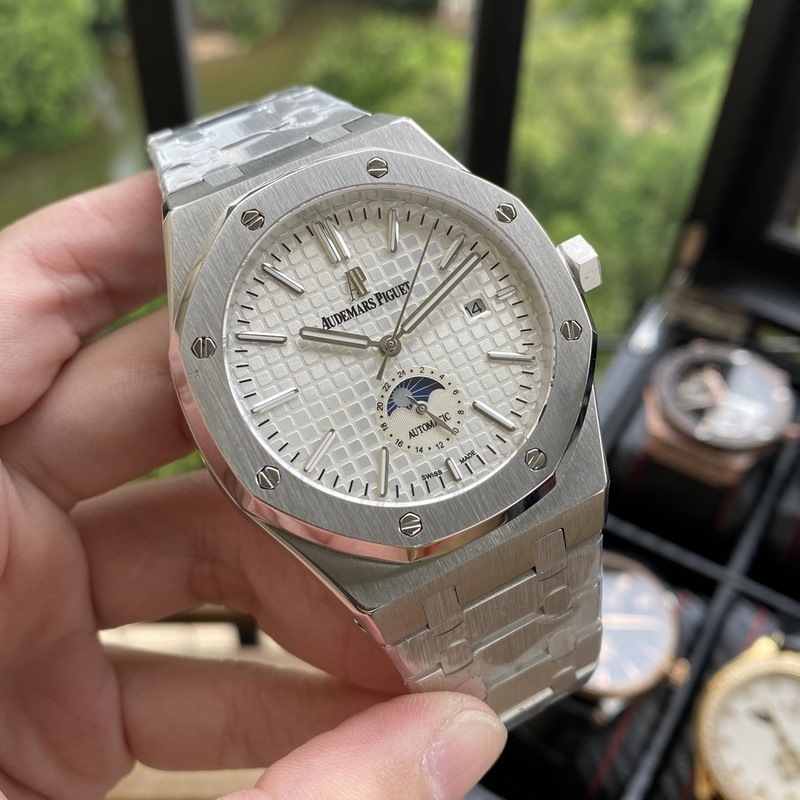 AP Royal Oak Skeleton Men's Replica Watch Latest Design Luxury Quality-3