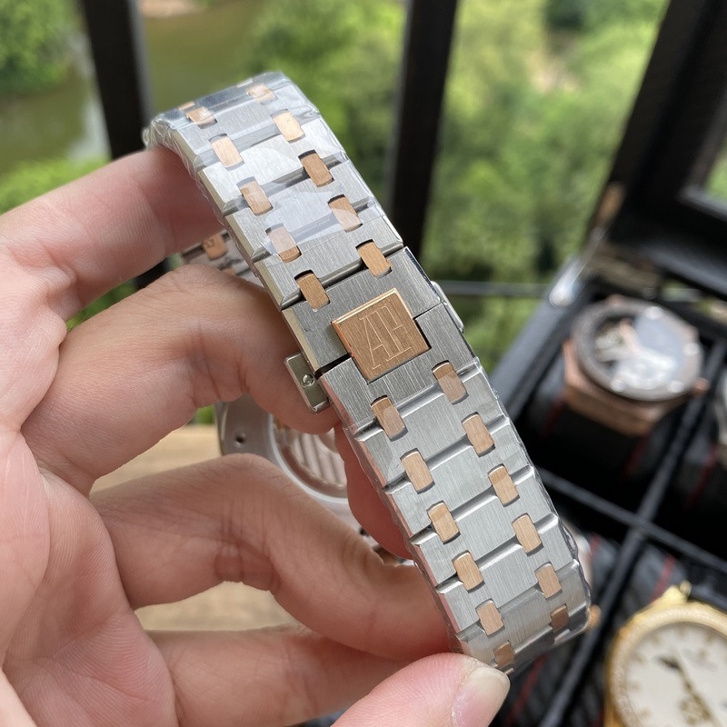 AP Royal Oak Skeleton Men's Replica Watch Latest Design Luxury Quality-8