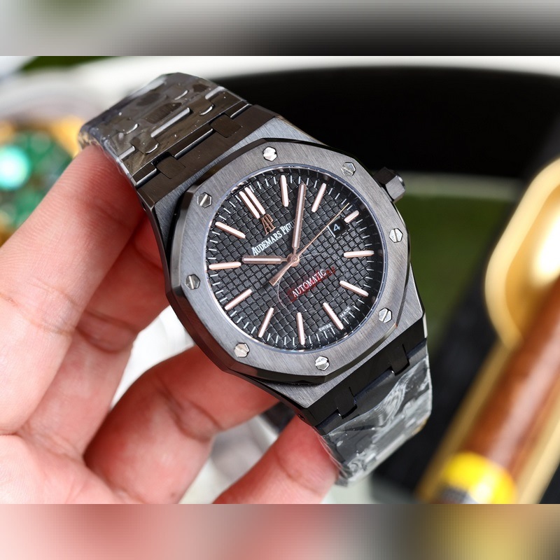 AP Royal Oak Luxury Men's Replica Watch Three-Hand Premium Edition-3