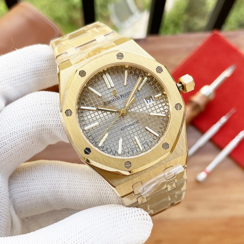 AP Royal Oak Men's Replica Watch Premium Luxury Timepiece-4