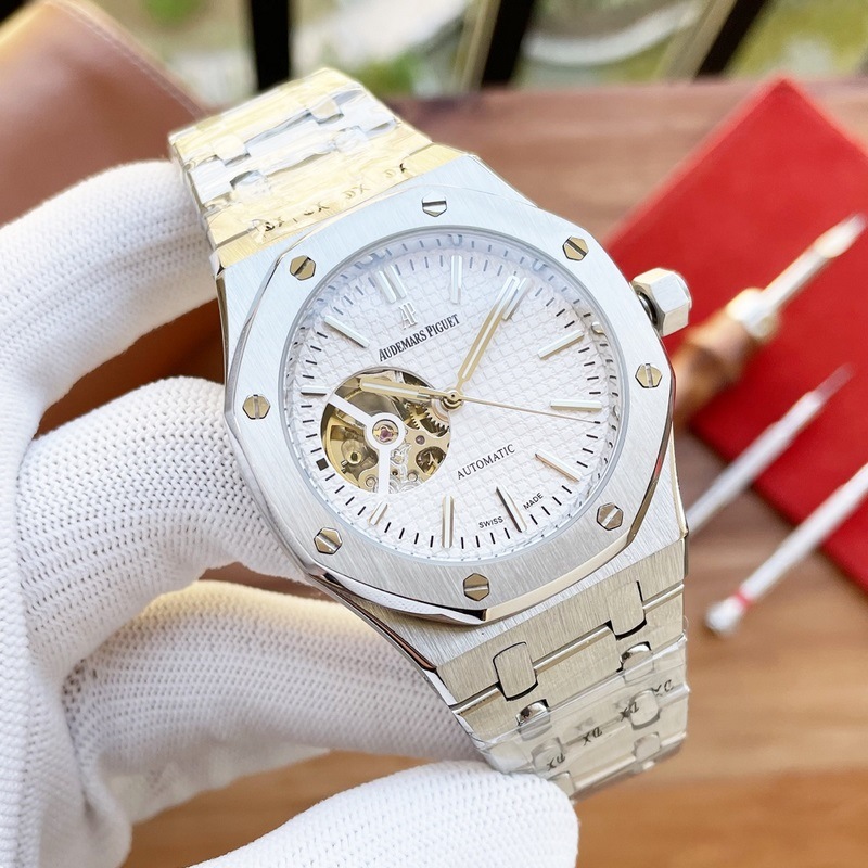 AP Royal Oak Luxury Men's Replica Watch-3