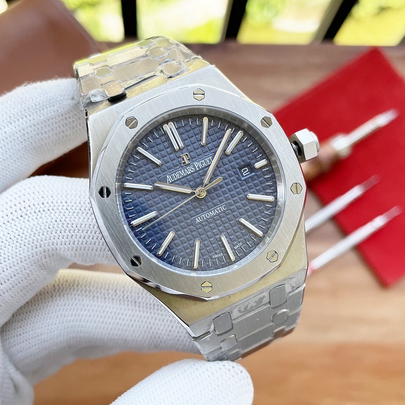 Audemars Piguet Royal Oak Men's Replica Watch 41mm Luxury Timepiece-1