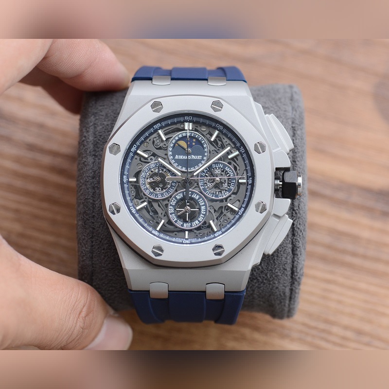 Audemars Piguet Royal Oak Offshore 44mm Multi-Function Quartz Chronograph-3