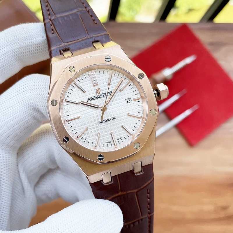 AP Royal Oak Men's Replica Watch 41mm Luxury Timepiece-3