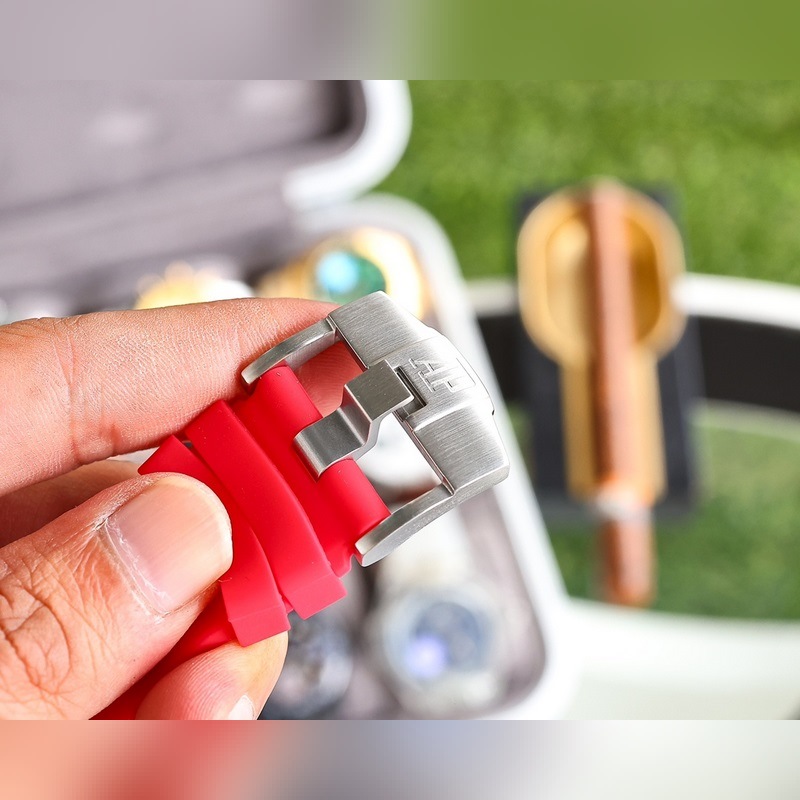 Audemars Piguet Royal Oak Offshore Series Luxury Replica Watch-6