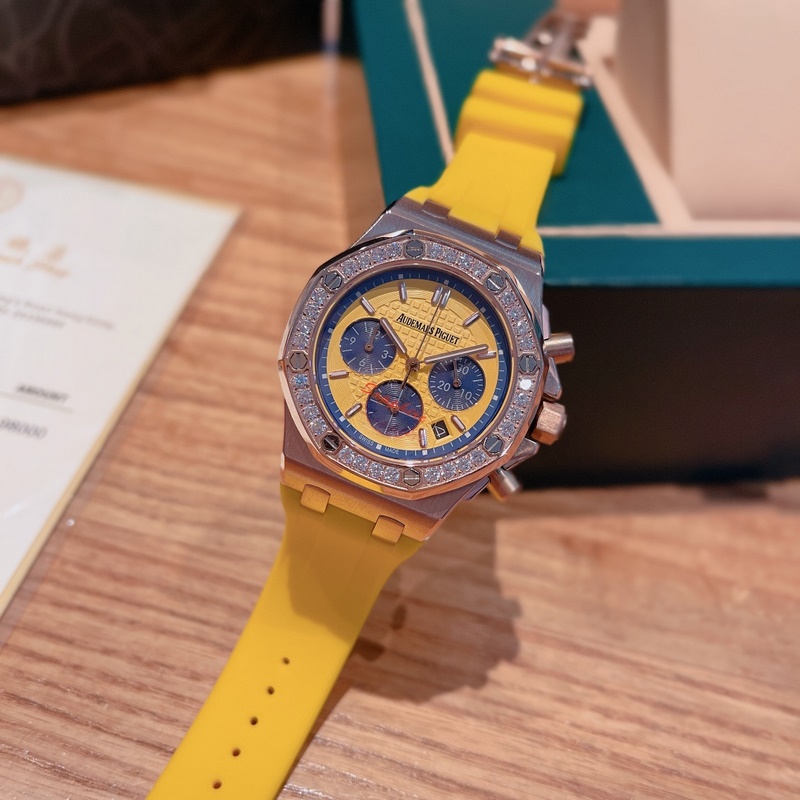 AP Royal Oak Series Steel Diamond Replica Watch with Octagonal Design-2