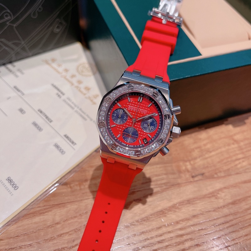 AP Royal Oak Series Diamond-Studded Steel Replica Watch with Octagonal Design-3