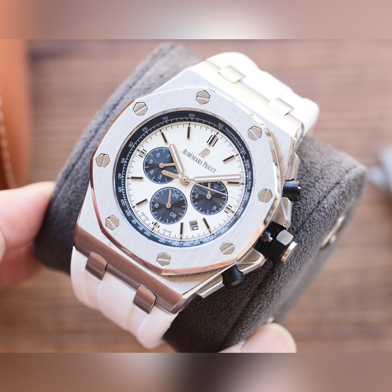 AP Royal Oak Quality Six-Needle Timepiece Launch-4