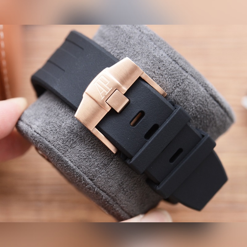 AP Royal Oak Five-Needle Luxury Replica Watch Premium Quality and Detail-6