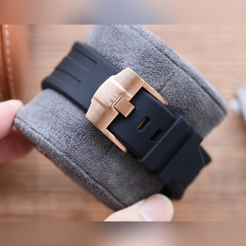 Audemars Piguet Royal Oak Offshore Anti-Reflective Mineral Glass-6