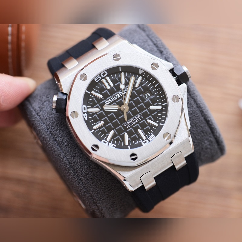 AP Royal Oak Offshore Premium Craftsmanship and Precision-5