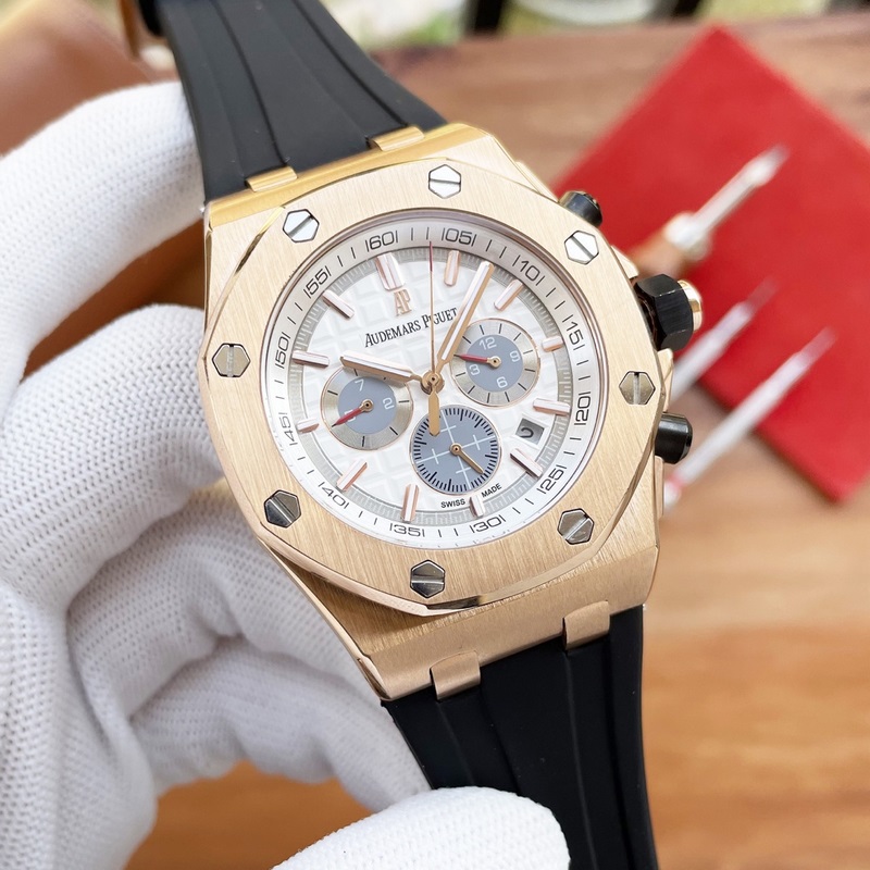 Audemars Piguet Royal Oak Offshore Anti-Reflective Treatment Glass-5