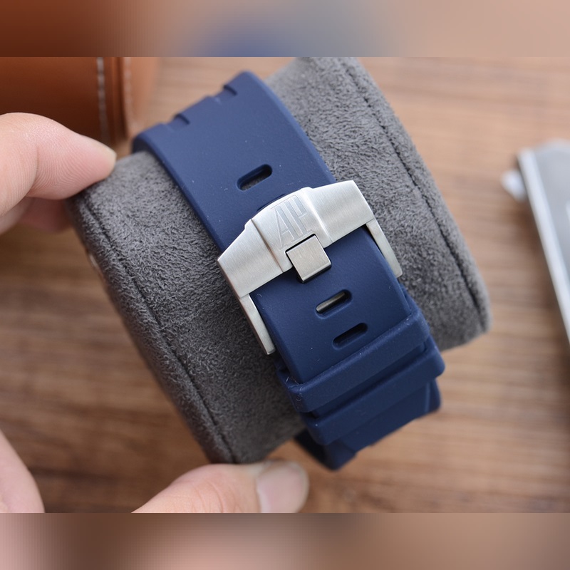 Audemars Piguet Royal Oak Offshore 44mm Multifuntion Quartz Chronograph-7