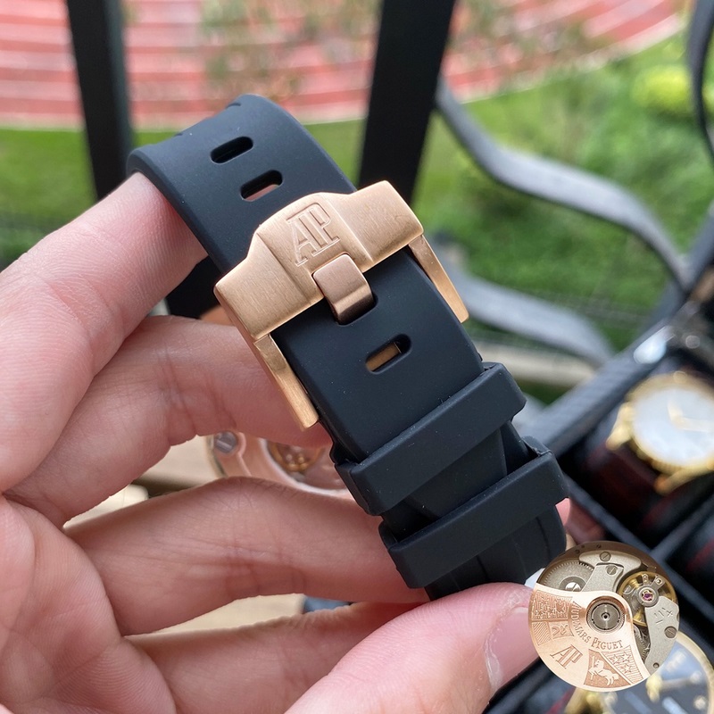 Audemars Piguet Royal Oak Offshore Anti-Glare Mineral Strong-8